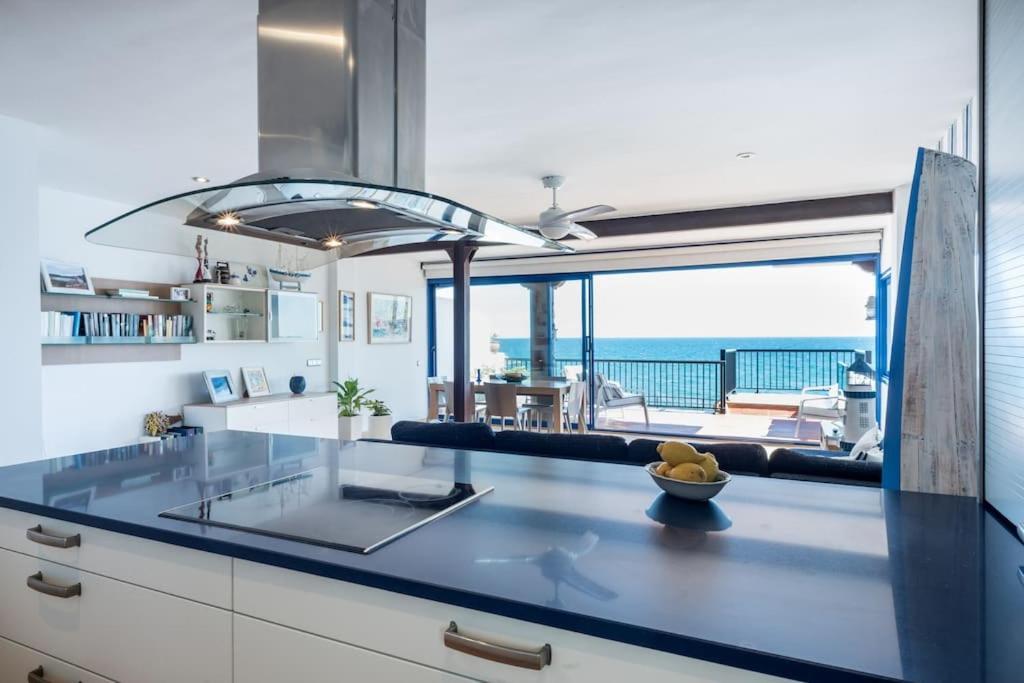 Apartament ¡Impactante Apartamento A Cero Linea De Mar! Tarragona Zewnętrze zdjęcie